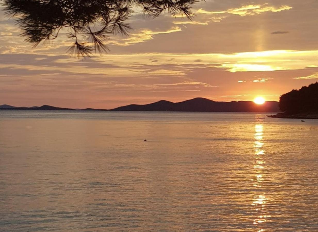 Miabella Resort Drage Dış mekan fotoğraf